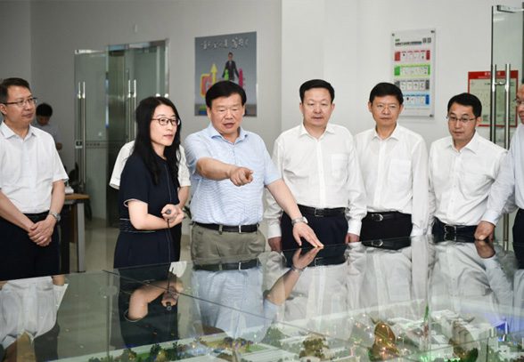 中新公用“绿色军团”助力园区发展获表彰
